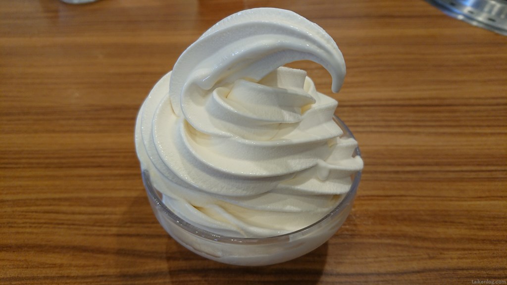 平城苑 矢切 デザートバーのソフトクリーム大盛
