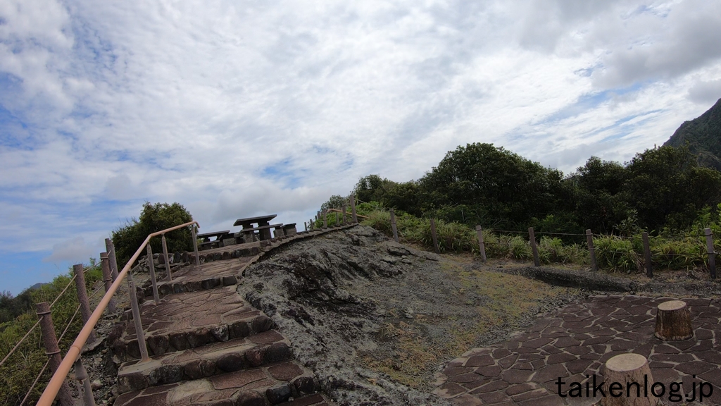 父島 大神山の山頂展望台