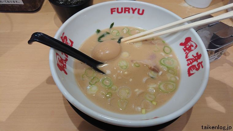 博多風龍 豚醤麺のスープ