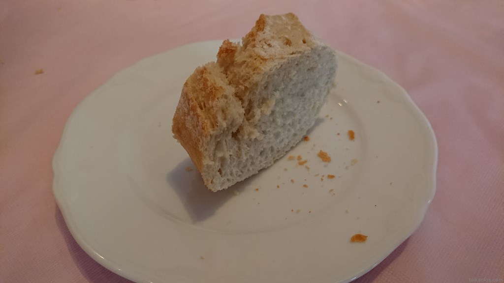 ル・クープル 柏 ホリデースペシャルコースのパン