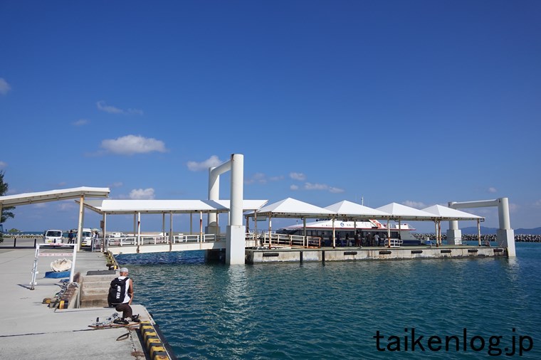 竹富港の桟橋