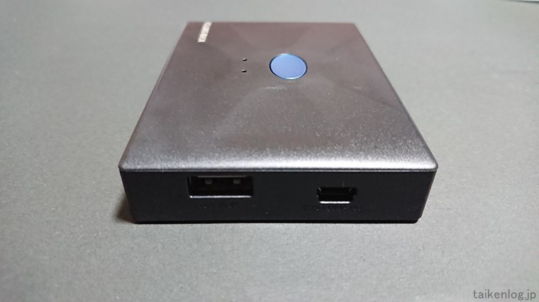 ES-Tune KVM切替器本体 USB-Aと手元切替スイッチ用のポート