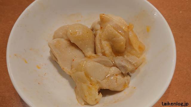バーミヤンのしゃぶしゃぶ食べ放題の麻辣スープで煮込んだ味付鶏肉