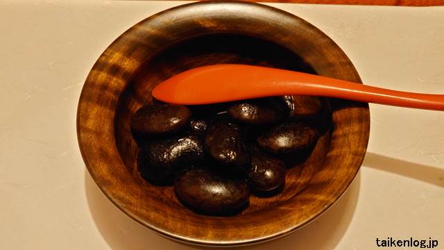泡の湯 夕食会席の煮豆