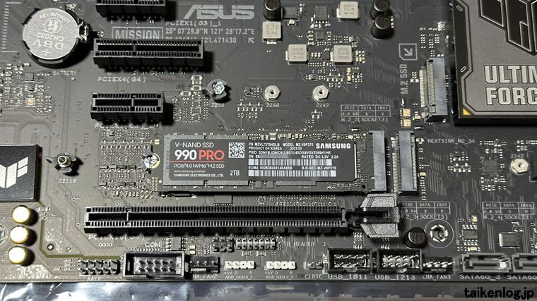 ASUSのマザーボードのチップセット制御M.2_3スロットに取り付けたNVMe SSD「Samsung 990 PRO」