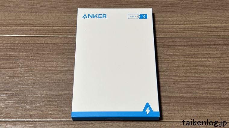 Anker PowerWave 10 Padの外箱 表面