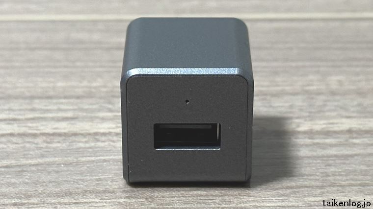 Qubii Proの外観 USB Type-Aコネクタ凹側