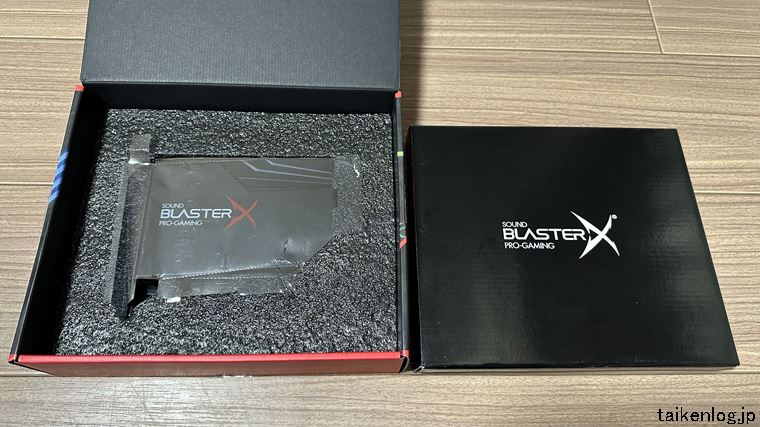 Sound BlasterX AE-5の外箱を開梱したようす その2