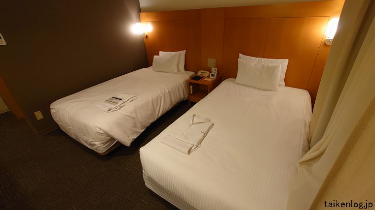 ホテルロコアナハのエコノミーツインのベッド