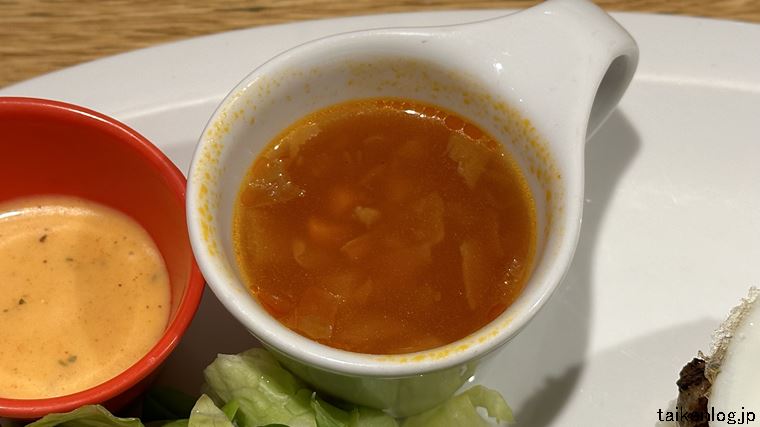 むさしの森珈琲のロコモコプレートのスープ