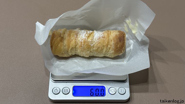 ビアードパパのカスタードパイコルネの重さ(60.0g)