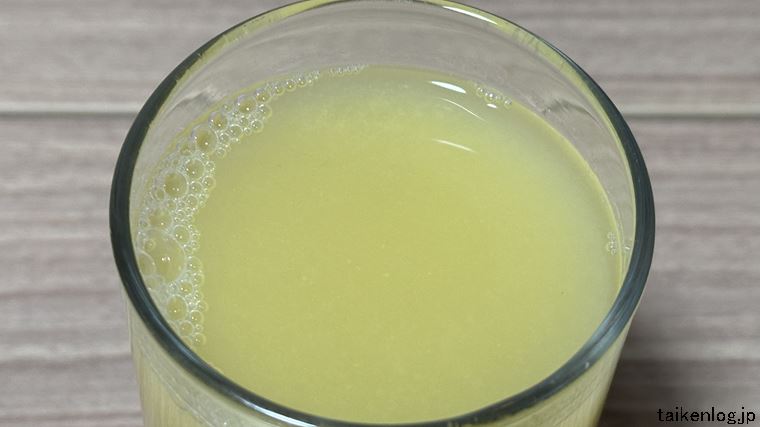 トモエ乳業 パインアップルジュース 沈殿部分 濃度