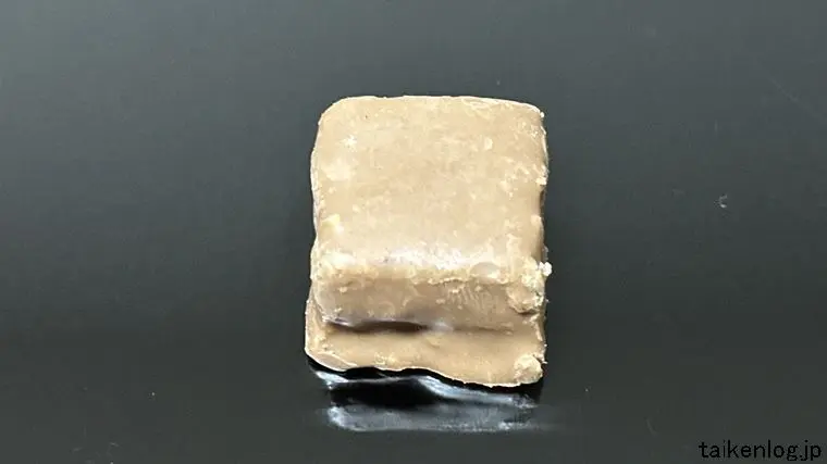 ブラックサンダーひとくちサイズ ナッツ＆ショコラの外観 上面