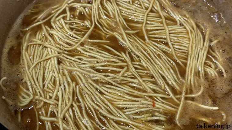 マルちゃん 鍋用ラーメン 糖質オフ その1