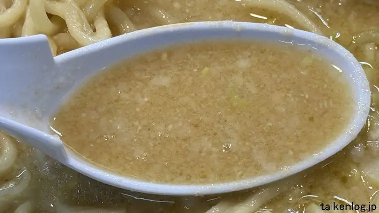 こってりらーめん誉の味噌ラーメンのスープ その1