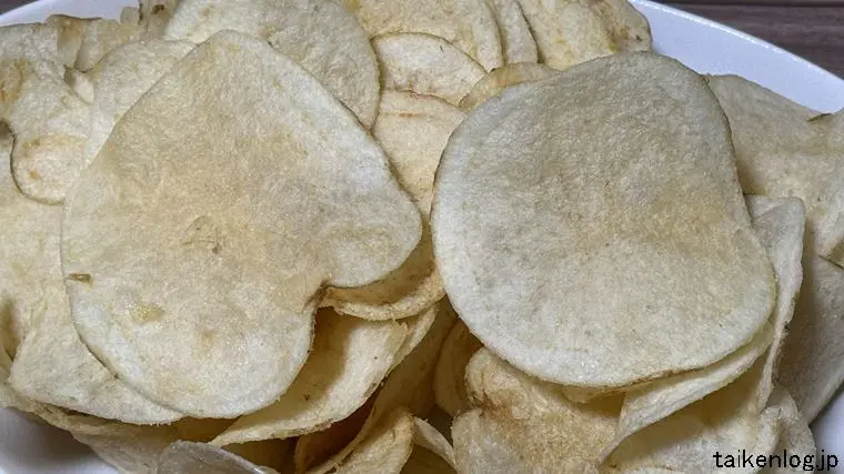ポテトチップス ごほうびチーズ味 拡大