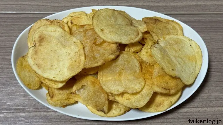 ポテトチップス 金のコンソメの全容量