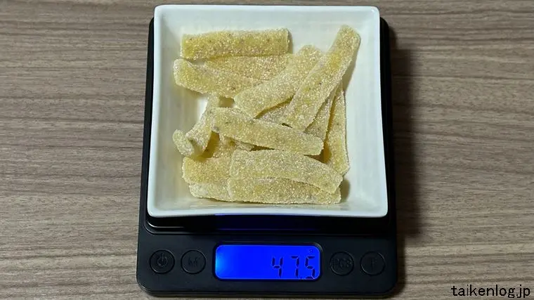 フェットチーネグミ 楊枝甘露(ヨンジーガムロ)味 全容の重さ