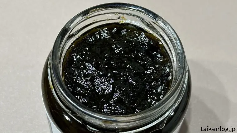 久世福商店 黒海苔佃煮の蓋を開封したようす