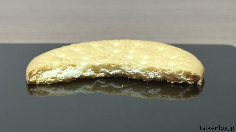 森永製菓 マリービスケット 断面