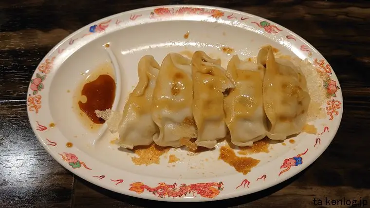 やっぱり食べほ カクテルプラザ店の食べ放題メニュー アグー餃子 表面