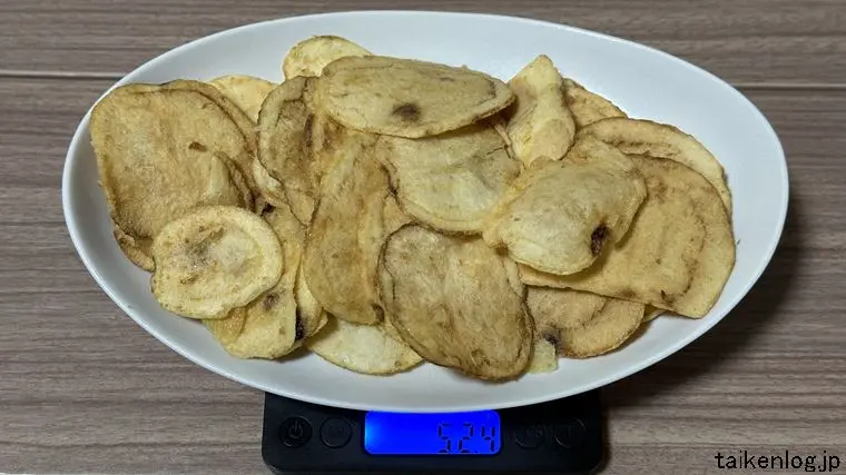 湖池屋 ピュアポテト 海鮮しょうゆ 全容の重さ