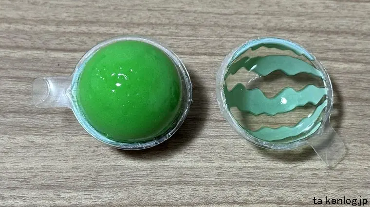 トローリ ウォーターメロンスプラッシュの容器を開いた状態