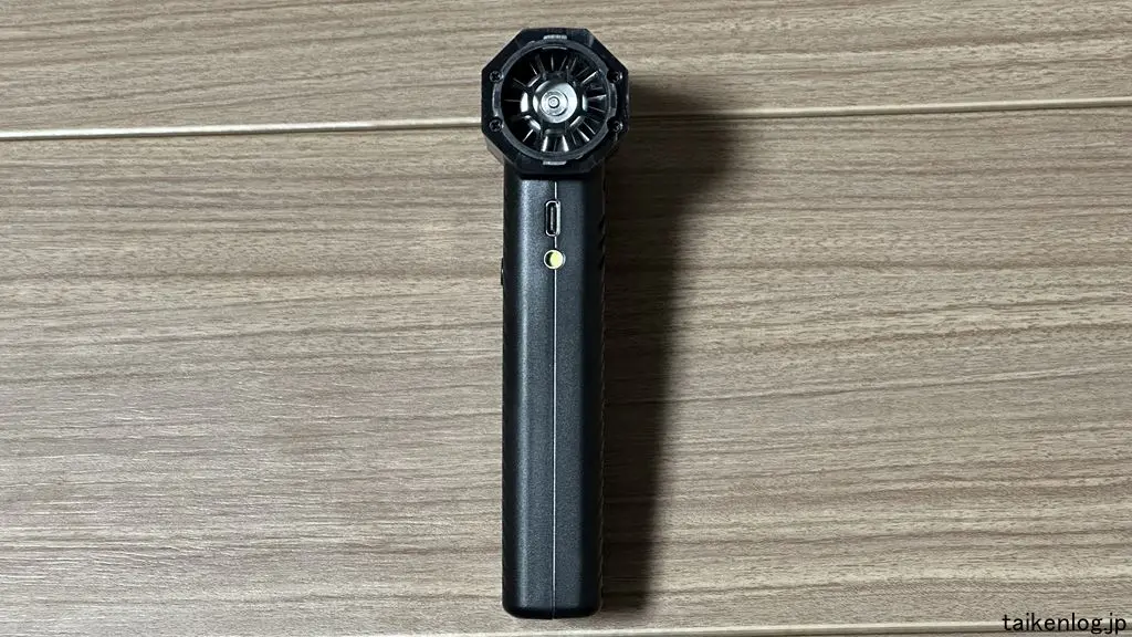 999円 激安 電動エアダスターの外観 背面