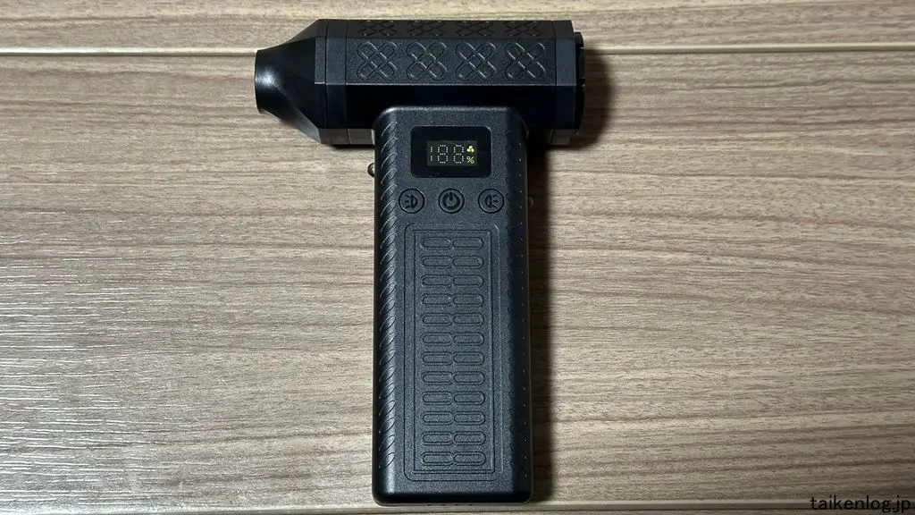 999円 激安 電動エアダスターの外観 左側面